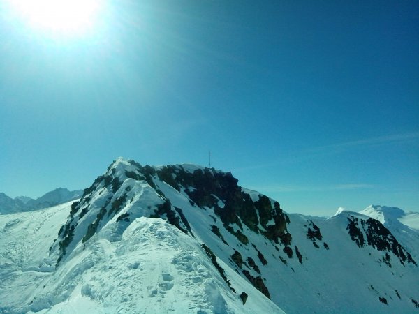 Saddle
and secondary summit