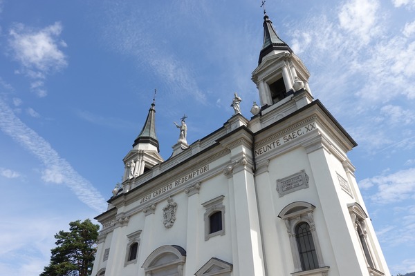 Chiesa del Redentore
presso la Conca della Comparsa, Montagnaga, Altopiano di Piné