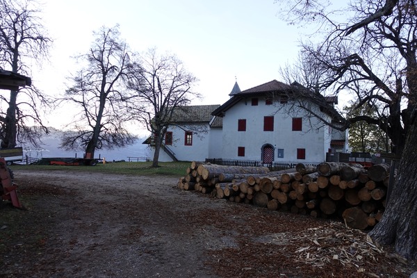 Herrenkohlern / Colle dei Signori
bivio a sinistra Herrenkohlern / Colle dei Signori
bivio a sinistra