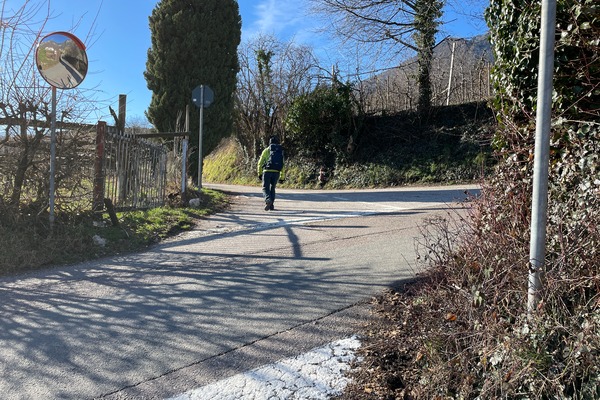 Incrocio dritto
